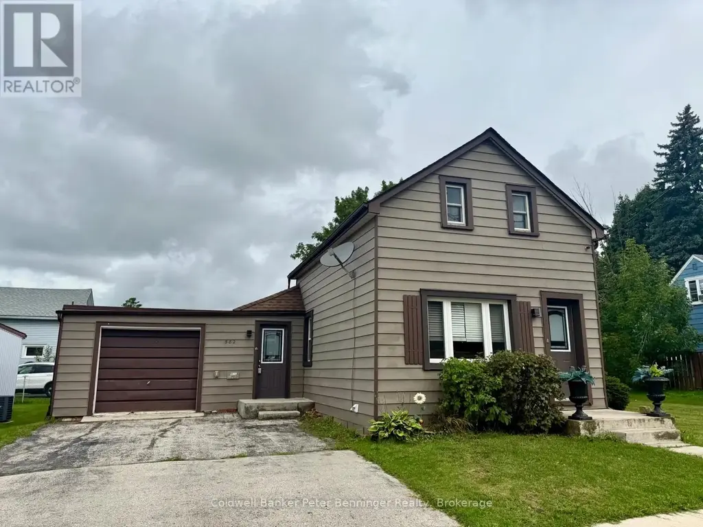 582 9th Street, Hanover
